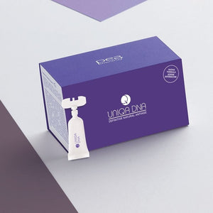 Uniqa - Trattamento domiciliare illuminante e schiarente macchie + Beauty Bag omaggio